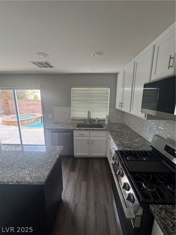 1608 Calle Montery Street, Las Vegas, NV 89117