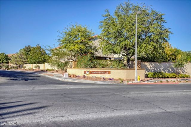 1608 Calle Montery Street, Las Vegas, NV 89117