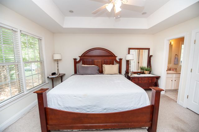 667 Shadow Dance Lane, Boiling Springs, SC 29316