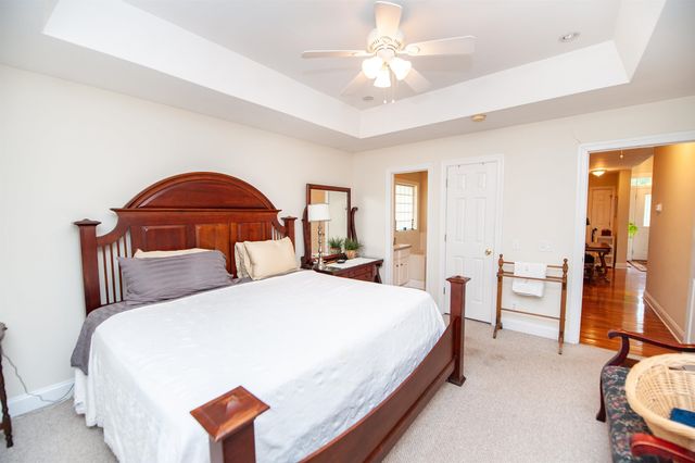 667 Shadow Dance Lane, Boiling Springs, SC 29316