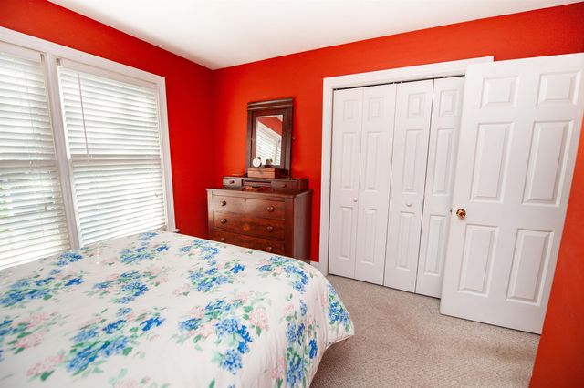 667 Shadow Dance Lane, Boiling Springs, SC 29316