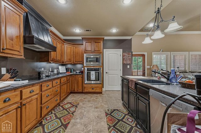 2001 Jamestown Drive, Jonesboro, AR 72404