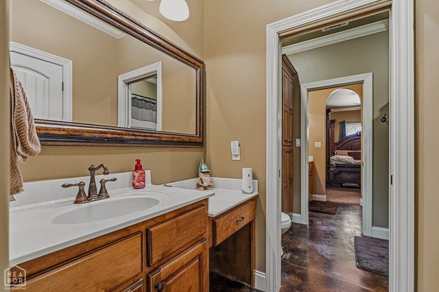 2001 Jamestown Drive, Jonesboro, AR 72404