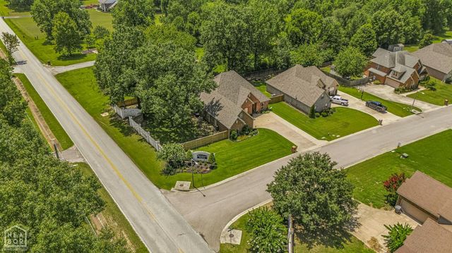2001 Jamestown Drive, Jonesboro, AR 72404