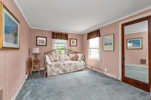 343 Nassau Boulevard, New Hyde Park, NY 11040