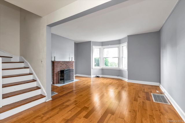 343 Nassau Boulevard, New Hyde Park, NY 11040