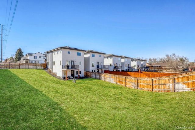 1000 Xenon Street, Golden, CO 80401