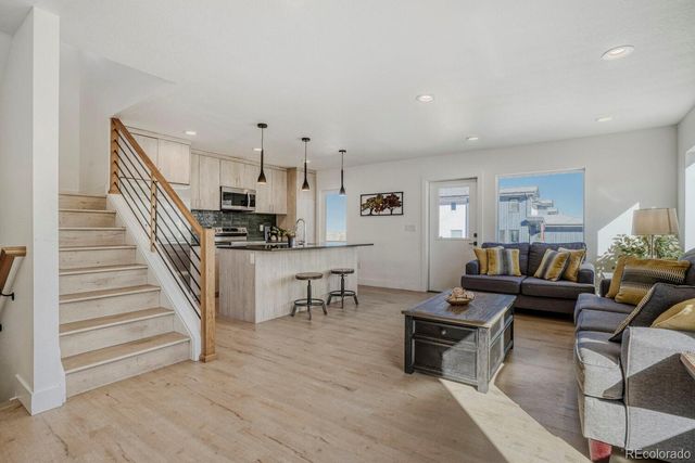 1000 Xenon Street, Golden, CO 80401