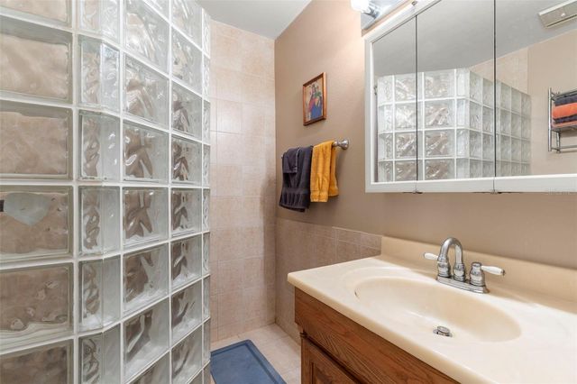 12709 TALL PINE DRIVE, Tampa, FL 33625