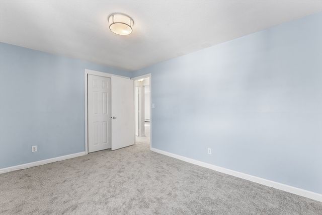 19 Pine St K, Canton, MA 02021