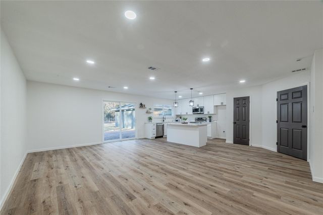 3427 Silver Chalice Drive, New Caney, TX 77357