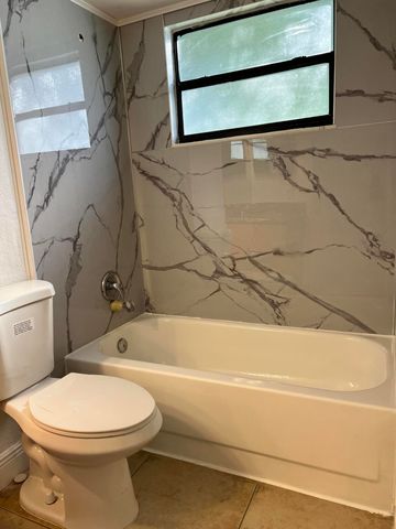 1523 Lake Crystal Drive F, West Palm Beach, FL 33411