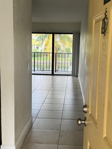 1523 Lake Crystal Drive F, West Palm Beach, FL 33411