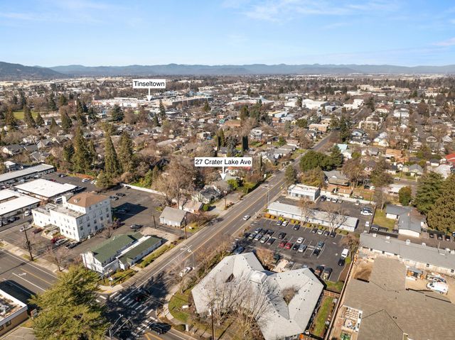 27 Crater Lake Avenue, Medford, OR 97504