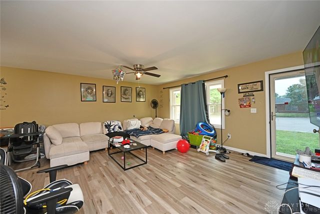 36 Sunset Place, Germantown, OH 45327
