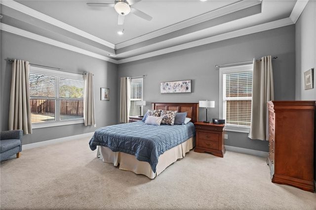 6219 S 28th Street, Rogers, AR 72758