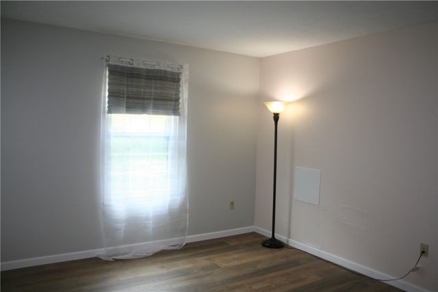 178 Old English Rd, Ross Twp, PA 15237