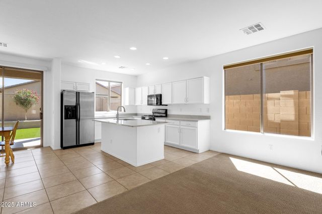 34713 N 24th Lane, Phoenix, AZ 85086