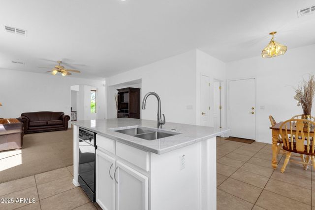 34713 N 24th Lane, Phoenix, AZ 85086