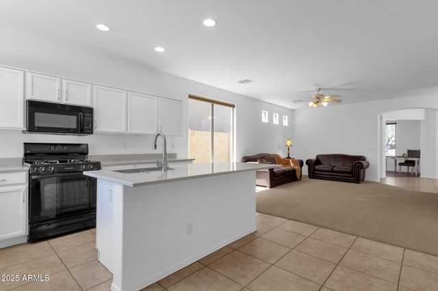 34713 N 24th Lane, Phoenix, AZ 85086