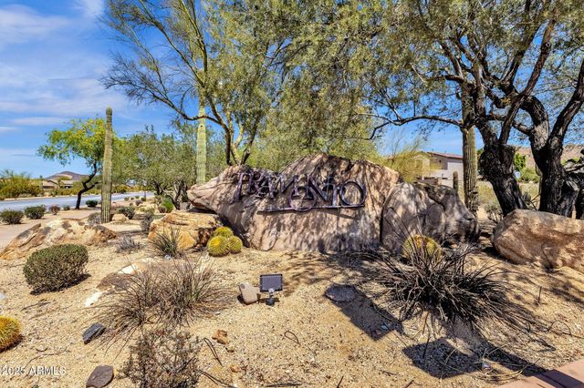 34713 N 24th Lane, Phoenix, AZ 85086