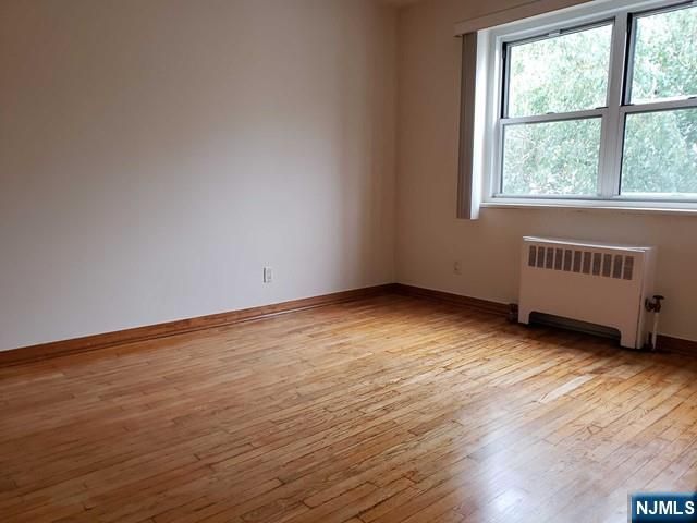 2205 N Central Road 5B, Fort Lee, NJ 07024