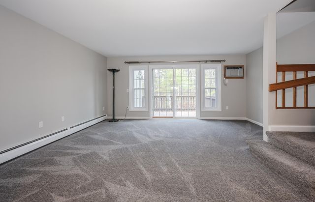 1465 Hooksett Rd Unit 104, Hooksett, NH 03106