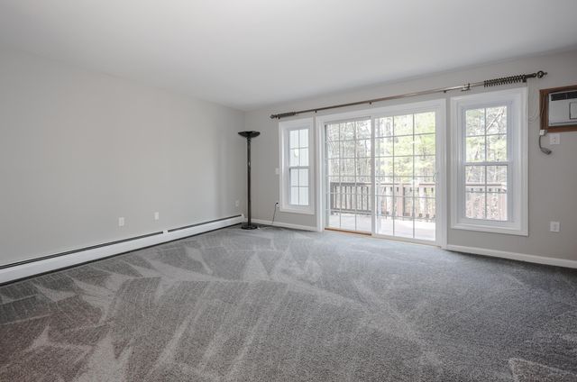 1465 Hooksett Rd Unit 104, Hooksett, NH 03106