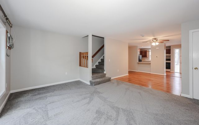 1465 Hooksett Rd Unit 104, Hooksett, NH 03106