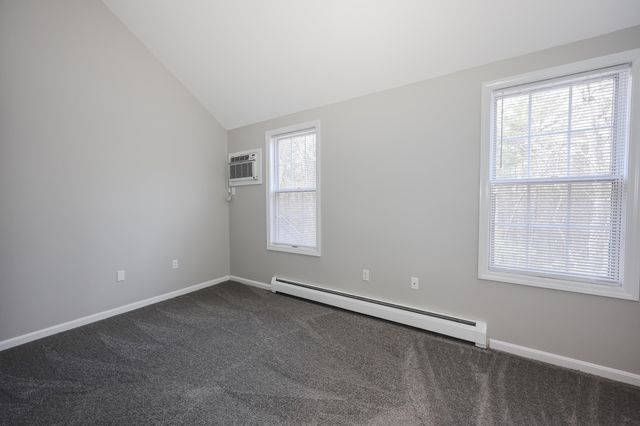 1465 Hooksett Rd Unit 104, Hooksett, NH 03106