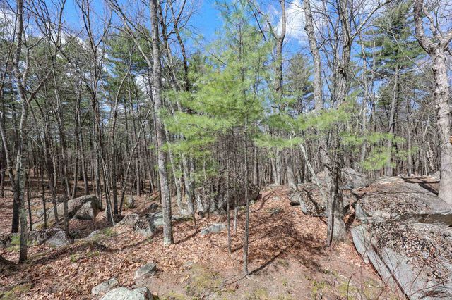 1465 Hooksett Rd Unit 104, Hooksett, NH 03106