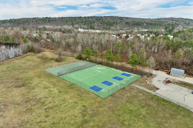 1465 Hooksett Rd Unit 104, Hooksett, NH 03106