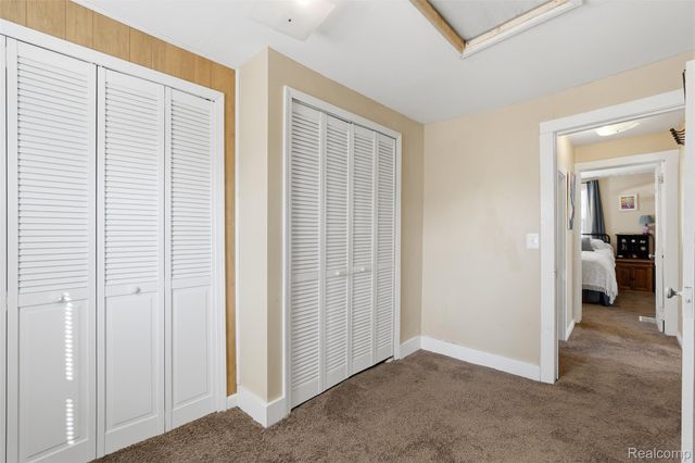 2335 Holmes Road, York Charter Township, MI 48198