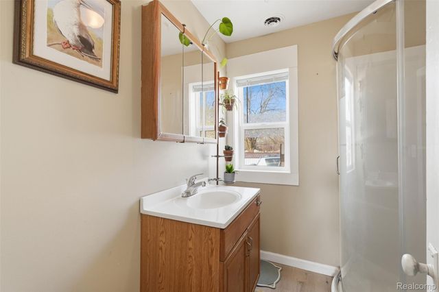 2335 Holmes Road, York Charter Township, MI 48198