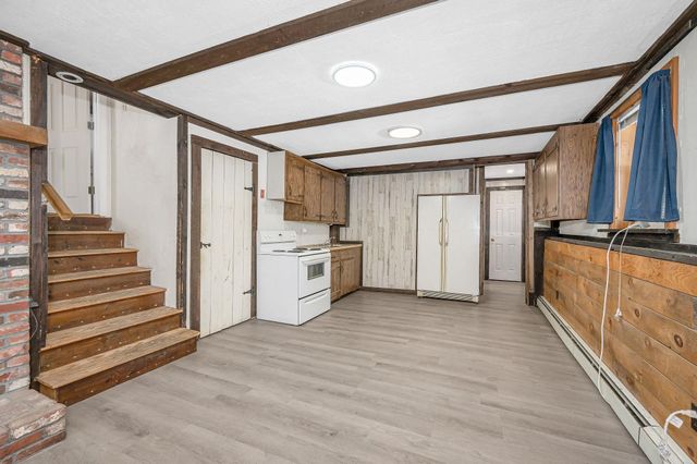 74 Royal Range Road, Sandown, NH 03873