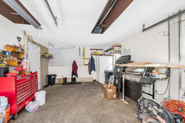 74 Royal Range Road, Sandown, NH 03873