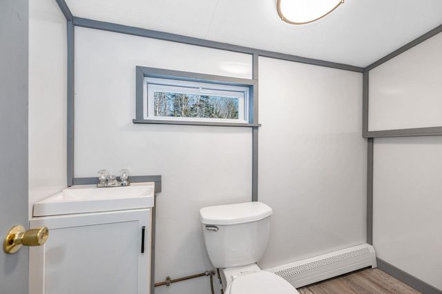 74 Royal Range Road, Sandown, NH 03873