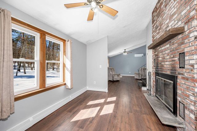 74 Royal Range Road, Sandown, NH 03873