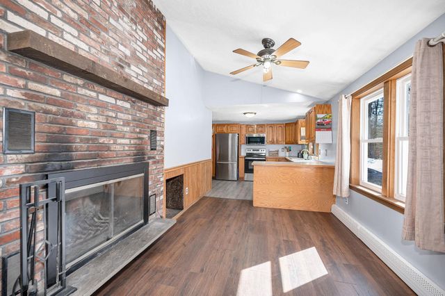 74 Royal Range Road, Sandown, NH 03873