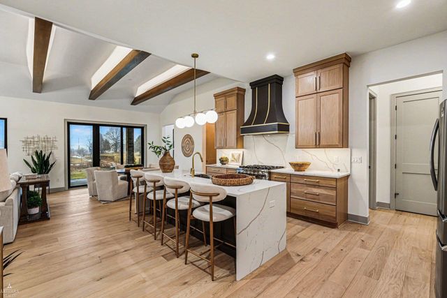 13970 Quail View Drive, Washington Twp, MI 48094