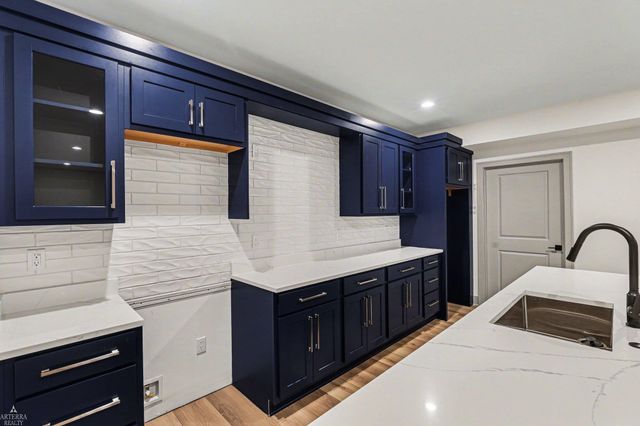 13970 Quail View Drive, Washington Twp, MI 48094