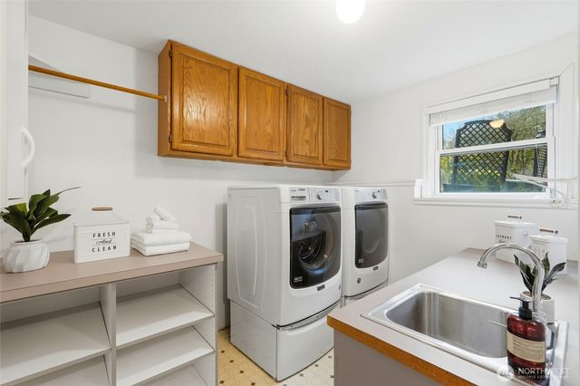 11221 194th Street SE, Snohomish, WA 98296