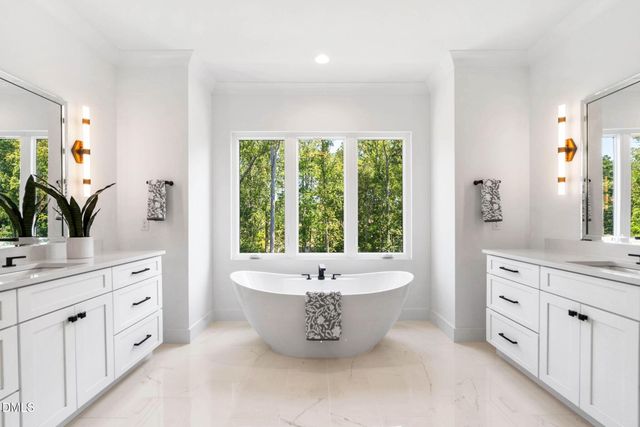 1404 Montvale Ridge Drive, Cary, NC 27519