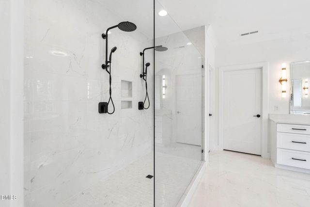 1404 Montvale Ridge Drive, Cary, NC 27519