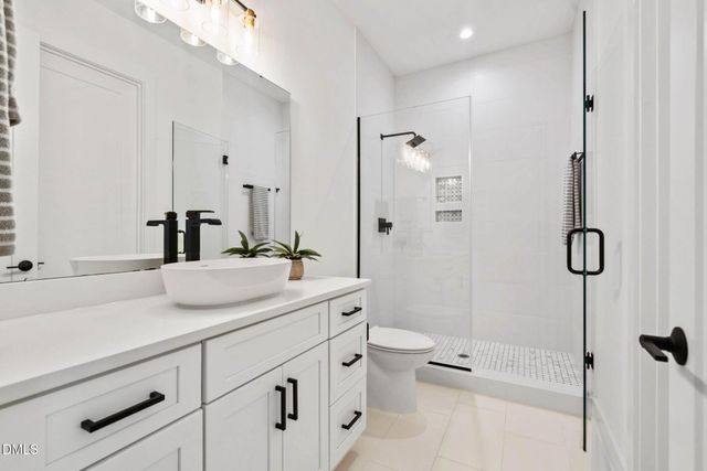 1404 Montvale Ridge Drive, Cary, NC 27519