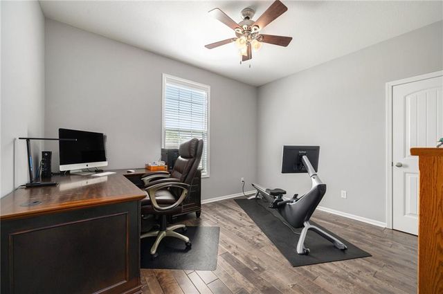 4310 N 141st Place, Basehor, KS 66007