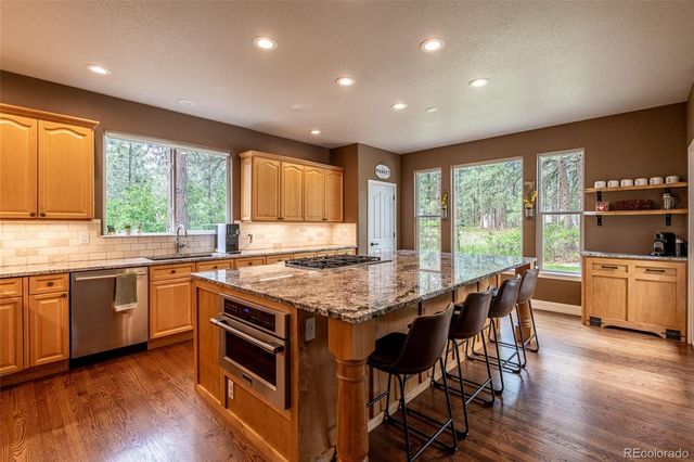 1118 Kenosha Drive, Larkspur, CO 80118