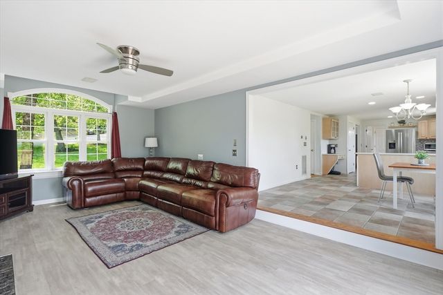 26 Long Hill Rd, Georgetown, MA 01833
