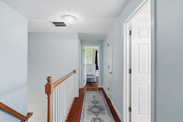 26 Long Hill Rd, Georgetown, MA 01833