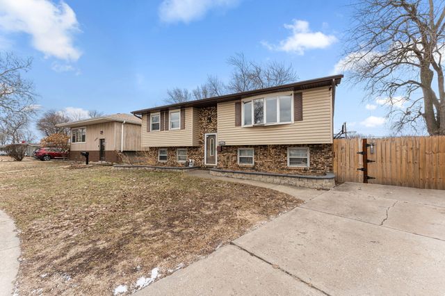 3230 175th Place, Hammond, IN 46323